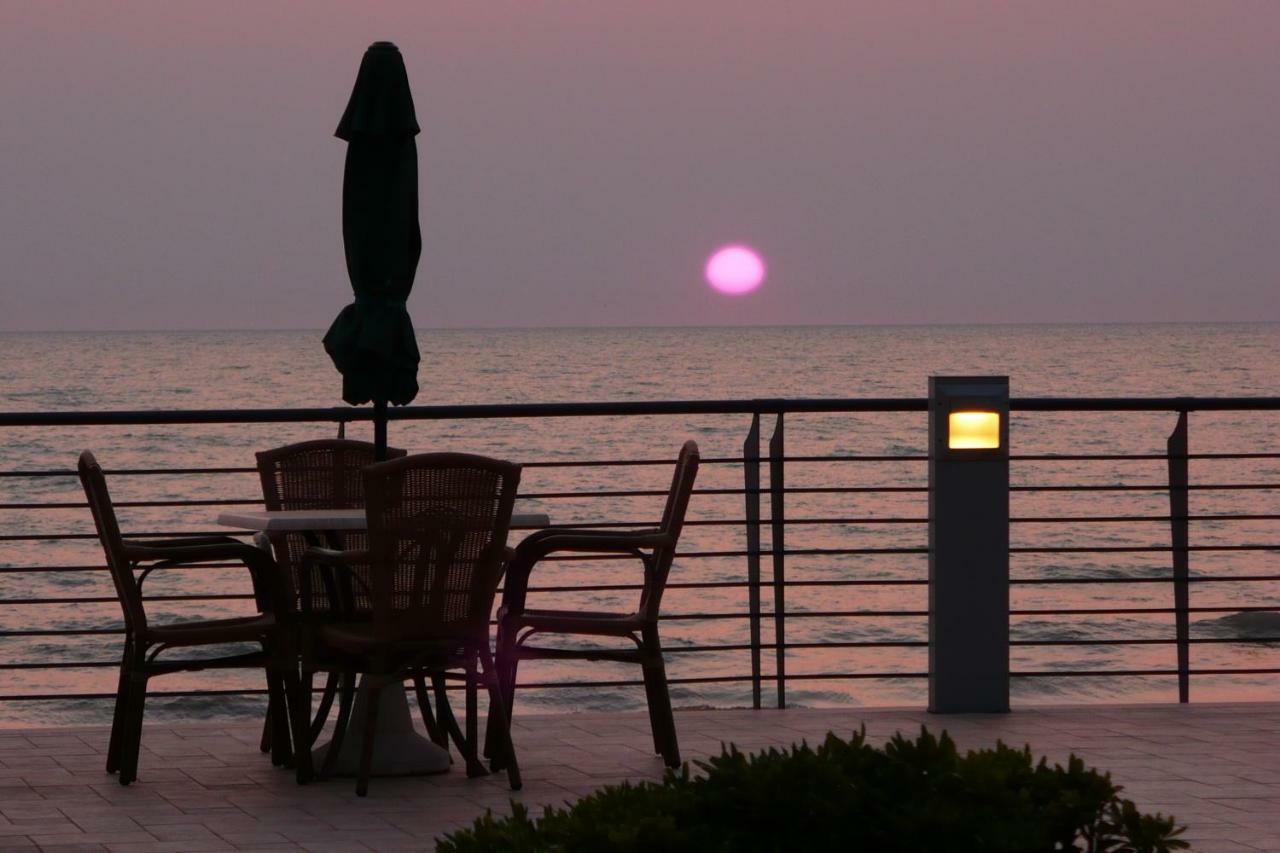 Etruriamare Aparthotel San Vincenzo Ngoại thất bức ảnh